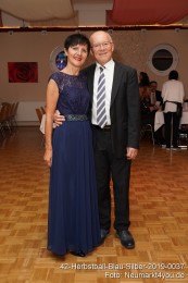 42-Herbstball-Blau-Silber-2019-0037