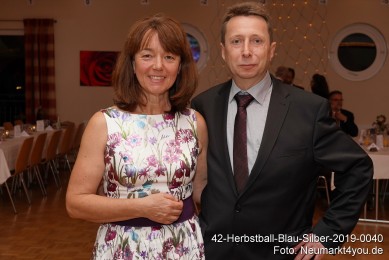 42-Herbstball-Blau-Silber-2019-0040
