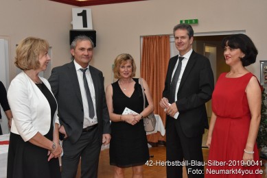 42-Herbstball-Blau-Silber-2019-0041