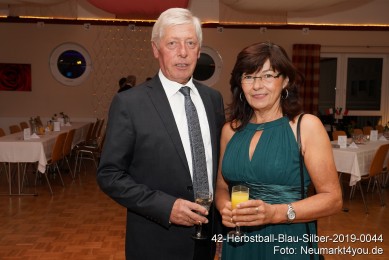 42-Herbstball-Blau-Silber-2019-0044