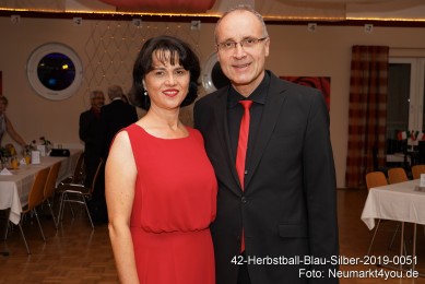 42-Herbstball-Blau-Silber-2019-0051