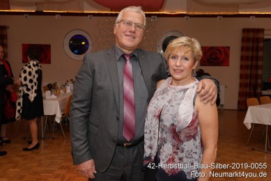 42-Herbstball-Blau-Silber-2019-0055