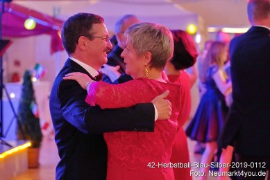42-Herbstball-Blau-Silber-2019-0112