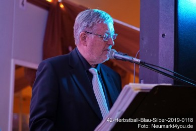 42-Herbstball-Blau-Silber-2019-0118