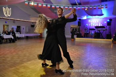 42-Herbstball-Blau-Silber-2019-0162