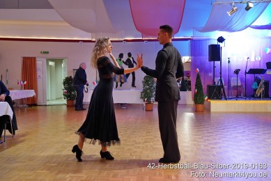 42-Herbstball-Blau-Silber-2019-0163