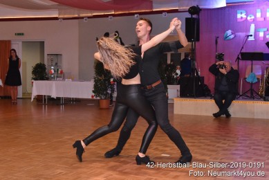 42-Herbstball-Blau-Silber-2019-0191