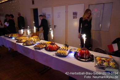 42-Herbstball-Blau-Silber-2019-0194