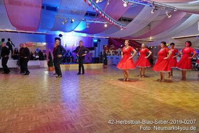 42-Herbstball-Blau-Silber-2019-0207