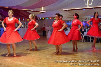 42-Herbstball-Blau-Silber-2019-0228