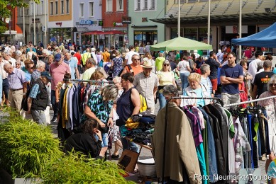 Altstadtflohmarkt-2022-0007