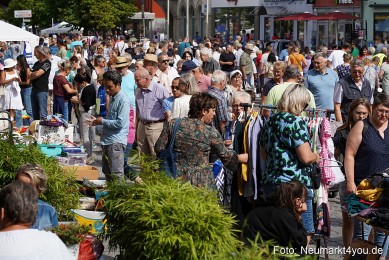 Altstadtflohmarkt-2022-0008