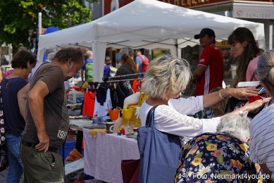 Altstadtflohmarkt-2022-0031