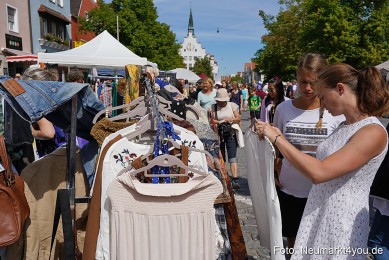 Altstadtflohmarkt-2022-0044
