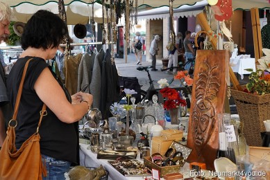 Altstadtflohmarkt-2022-0052