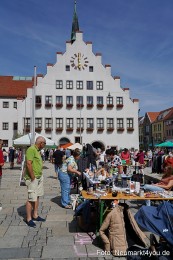 Altstadtflohmarkt-2022-0077