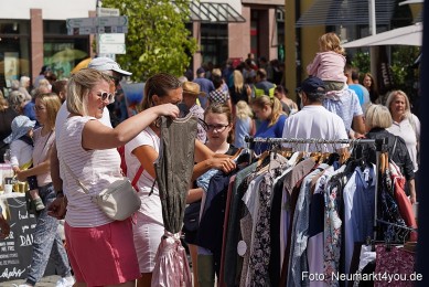 Altstadtflohmarkt-2022-0084