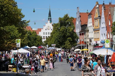 Altstadtflohmarkt-2022-0147