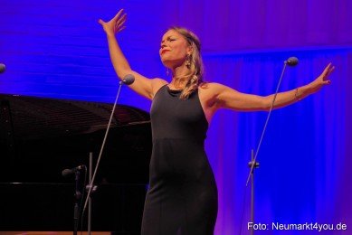 Cabaret-IMA-Neumarkt-2019-0019