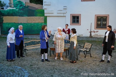 Die-eingebildete-Kranke-Schloss-Spiele-Neumarkt-2025-0036