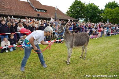 Esellrennen-Fruehlingsfest-Neumarkt-2026-0013