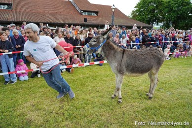 Esellrennen-Fruehlingsfest-Neumarkt-2026-0014