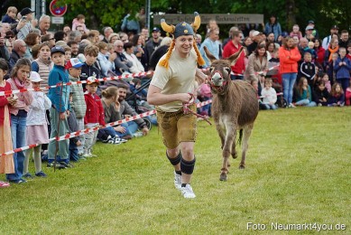 Esellrennen-Fruehlingsfest-Neumarkt-2026-0018