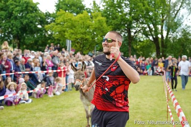 Esellrennen-Fruehlingsfest-Neumarkt-2026-0020