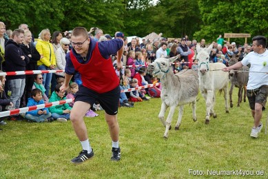 Esellrennen-Fruehlingsfest-Neumarkt-2026-0033