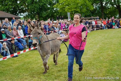 Esellrennen-Fruehlingsfest-Neumarkt-2026-0037