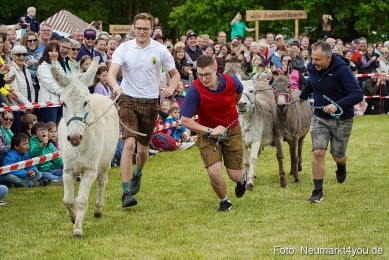 Esellrennen-Fruehlingsfest-Neumarkt-2026-0038