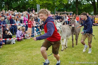 Esellrennen-Fruehlingsfest-Neumarkt-2026-0049
