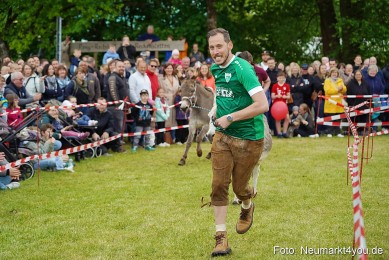 Esellrennen-Fruehlingsfest-Neumarkt-2026-0087