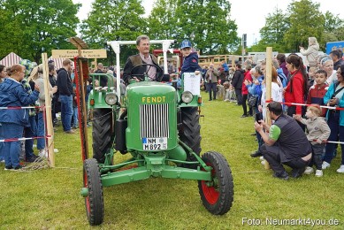 Esellrennen-Fruehlingsfest-Neumarkt-2026-0097