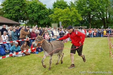 Esellrennen-Fruehlingsfest-Neumarkt-2026-0117