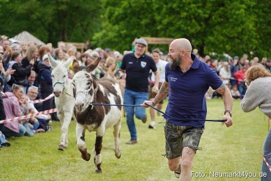 Esellrennen-Fruehlingsfest-Neumarkt-2026-0128