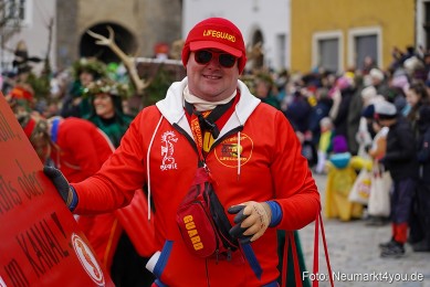 Faschingszug-Berching-150226-0041
