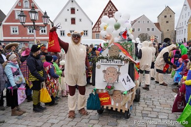 Faschingszug-Berching-150226-0095