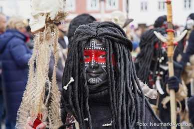 Faschingszug-Berching-150226-0100