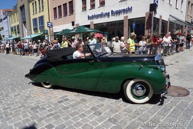 Oldtimertreffen-Neumarkt-Start-der-Ausfahrt-2023-0046