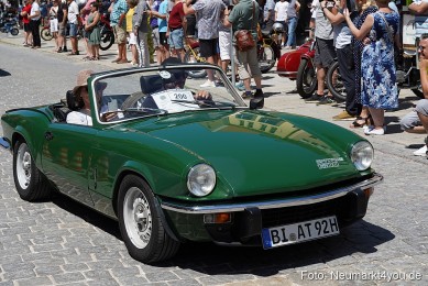 Oldtimertreffen-Neumarkt-Start-der-Ausfahrt-2023-0052