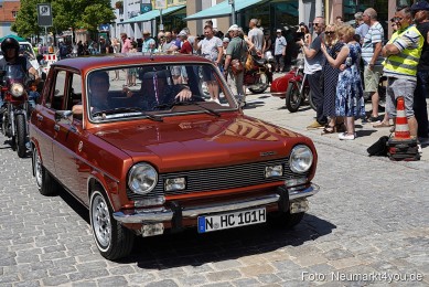 Oldtimertreffen-Neumarkt-Start-der-Ausfahrt-2023-0063