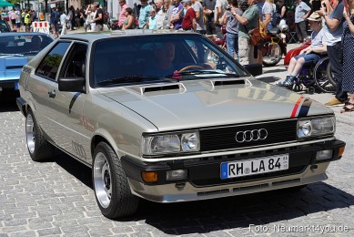 Oldtimertreffen-Neumarkt-Start-der-Ausfahrt-2023-0064