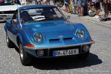 Oldtimertreffen-Neumarkt-Start-der-Ausfahrt-2023-0068
