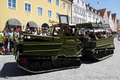 Oldtimertreffen-Neumarkt-Start-der-Ausfahrt-2023-0073