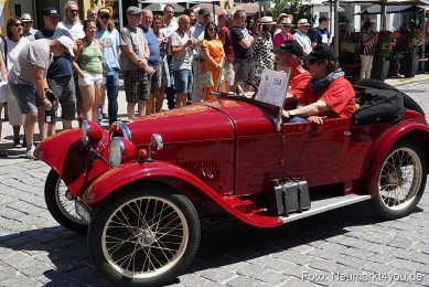 Oldtimertreffen-Neumarkt-Start-der-Ausfahrt-2023-0078