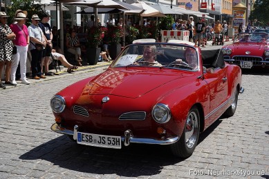 Oldtimertreffen-Neumarkt-Start-der-Ausfahrt-2023-0090