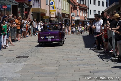 Oldtimertreffen-Neumarkt-Start-der-Ausfahrt-2023-0094