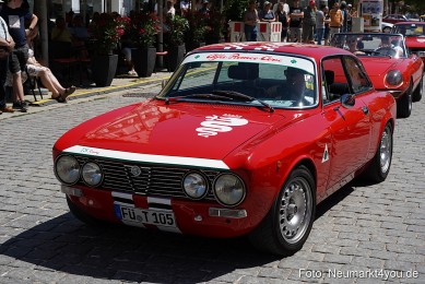 Oldtimertreffen-Neumarkt-Start-der-Ausfahrt-2023-0105