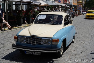 Oldtimertreffen-Neumarkt-Start-der-Ausfahrt-2023-0108